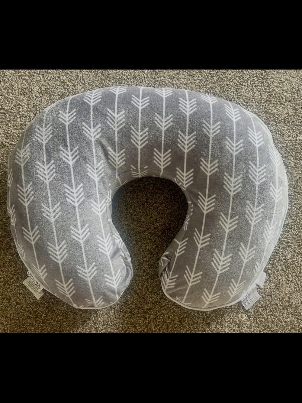 Gray Arrow Nursing/Boppy-Style Support Pillow